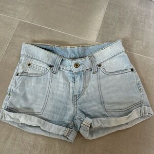 Levi's Light Wash Jean Shorts for Women